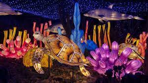 Bronx Zoo Holiday Light Show Attractions In New York In 2021 Bronx Zoo Holiday Lights Awesome Elf On The Shelf Ideas
