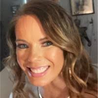 Polly Clements's Instagram, Twitter & Facebook