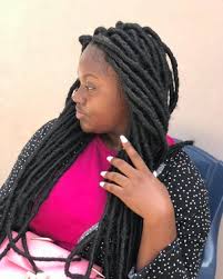 We have carefully compiled wonderful faux locs styles that can be suitable for every woman! 22 Hottest Faux Locs Styles In 2021 Anyone Can Do
