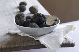 Truffe Noire Tout Savoir Sur La Truffe Noire Elle A Table Truffe Recette Truffe Gastronomie