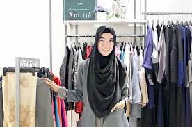 Cara membuat desain jilbab jakarta. Fashion Style Menjadi Media Dakwah Desainer Fitri Aulia