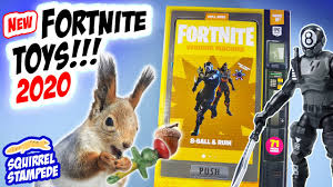 Jazwares fortnite 4 squad mode prickly patroller elite agent king. Fortnite Toys Vending Machine 8 Ball Ruin Action Figures 2020 Youtube