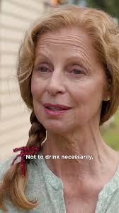 How does Heather Mitchell keep cool in the Aussie summer?  #JonesFamilyChristmas