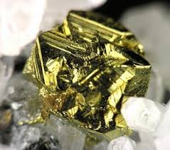 What does gold ore really look like? How To Find Gold Using A Few Common Placer Gold Rocks And Minerals