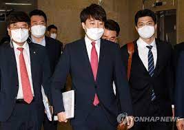 오디오 칼럼 > 이준석 플랫폼 올라타는 2030, 野 경선이 결승전 되나. Mgb0uj8dqcab9m