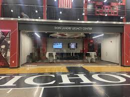 Legacy center in Stopher Gym dedicated to Don Landry