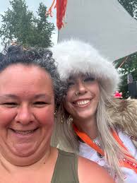 Picture reminds of amber