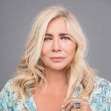 Mara venier returns to the helm of domenica in from 19 september 2021 in what could be her last edition at the helm of the program. Mara Venier E La Sua Affermazione Choc Lascio Domenica In