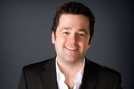 New Huntington Leader Brings Audience Behind the Scenes