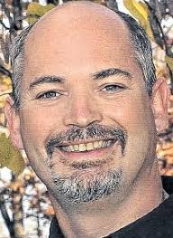 Ken Kuhlman's Instagram, Twitter & Facebook