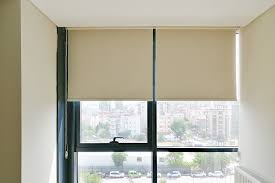 Evde stor perde yıkama birçok ev hanımı için zor bir işlemdir. Stor Zebra Perde