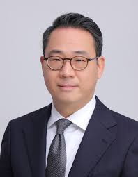 Jeil Pharmaceutical names founder's grandson as co-CEO < Pharma < Article