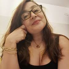 In realtà io SONO Amelia... Mora, campana e tanto testarda 😂😂  #sefossiunfumetto