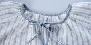 Burda ladies easy sewing pattern 6502 peasant blouse tops. Clara Linen Peasant Blouse Tutorial The Thread Blog