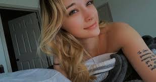 Sarah Arthur's Instagram, Twitter & Facebook