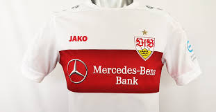 Vfb stuttgart (verein für bewegungsspiele stuttgart 1893 e. Mit Corona Warn App Badge Vfb Stuttgart Trikot Von Clinton Mola