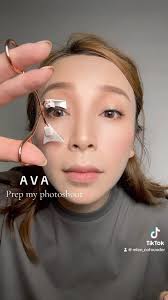 Featuring AVA ❤️, Check out our best selling lashes for every day lash  look! Exclusive in Singapore Pink ED. , Lash length : 10-11mm, Lash color:  Full Brown, Suitable for all eye-shape.