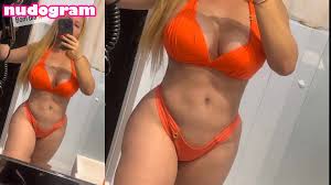 Aline Füchter Ouriques  alinezinhaouriques Гола изтичане OnlyFans снимка  876 - Nudogram v2.1