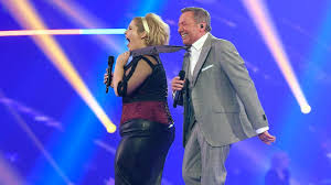 He is also known as a great entertainer and his performances are very popular, not only in germany, but. Roland Kaiser Maite Kelly So Ist Ihr Mega Hit Entstanden Schlager De Maite Kelly Youtube Claudia Jung
