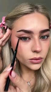 Katie Lerner (kleaelle)