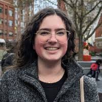 Beth Ecker's Instagram, Twitter & Facebook