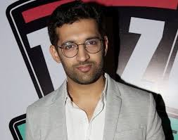 Hello Mini" Actors, Cast & Crew: Roles, Salary » StarsUnfolded