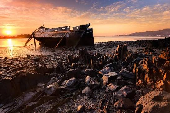 Greenpoint Shipwreck Graveyard — Trev Hill | Dunedin Photographer