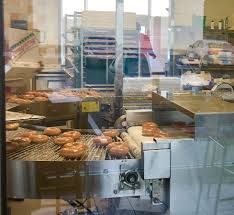 No matter what types of doughnuts you love, krispy kreme doughnuts has them! Krispy Kreme Bartlett Restaurant Bewertungen Telefonnummer Fotos Tripadvisor