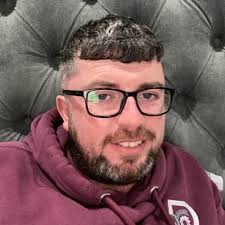 Denise Wickham (@neiciw07)