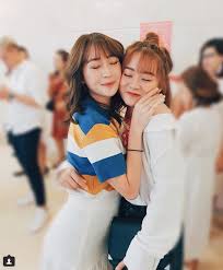 Vừa khỏe lại sau đợt ốm phải nhập viện, mai phương thúy đăng bức ảnh đẹp mộng mơ và mariah đinh phương ánh khoe thân hình nuột nà. TrÆ°Æ¡ng Hoang Mai Anh Hot Girl Máº¯ng Khach Báº¥t Lá»‹ch Sá»± Du áº¡ Ro To Cuá»'i Cau La Ai
