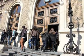 Elevii Clujeni Tot Mai InteresaÈ›i De MatematicÄƒ Peste 1 500 De CandidaÅ£i Inscrisi La Concursul Mate Info Ubb Transilvania Reporter
