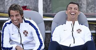 كشف مدرب المنتخب البرتغالي فرناندو سانتوس اليوم الخميس عن قائمة تتألف من 26 لاعبا للمشاركة في بطولة أمم أوروبا لكرة القدم المقرر انطلاقها الشهر المقبل. Ù„Ù…Ø­Ø© Ø¹Ù† Ø§Ù„Ù…Ù†ØªØ®Ø¨ Ø§Ù„Ø¨Ø±ØªØºØ§Ù„ÙŠ Rt Arabic