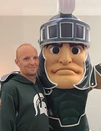 Nick Barry's Instagram, Twitter & Facebook