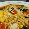 Mi nyemek khas yogyakarta mengandung sedikit kuah. 1