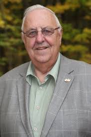 Andre Pontbriand's Instagram, Twitter & Facebook