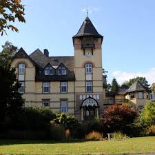 Hotel haus altkoenig, kronberg im taunus: Oberursel Klinik Hohe Mark Soll Weiter Wachsen Hochtaunus