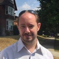 100+ profilů „Powick“