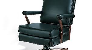 Luxury office chairs for sale. Buying Tips For Luxury Office Chairs Topsdecor Com