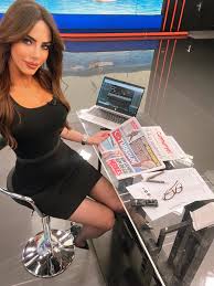 Ela Rumeysa Cebeci 🇹🇷 on X: GÜNAYDINNN EFENDİM YAYINDAYIZ⏰☕️ BU  PAYLAŞIMIN ALTINA YORUM YAZIN CANLI YAYINDA OKUYALIM ♥️ CANIM TÜRKİYEM  📺CANLI İZLEMEK İÇİN TIKLAYIN 👉 t.coa9DqpDLXiL fenerinmacivar  alikoç resmigazete UEMRvFB ...