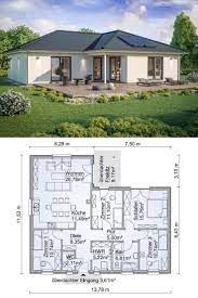 Grundrisse bungalow grundriss bungalow 129 grundriss bungalow 4 avec von bungalow grundriss 5 zimmer photo. Bungalow Haus Modern Grundriss Mit Walmdach Architektur 5 Zimmer Winkelbunga In 2021 Modern Floor Plans Bungalow House Plans House Layouts