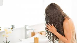 Do you have textured hair or tight curls? The Biggest Mistakes You Make When Straightening Your Hair