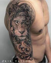 Tattoo Tatowierung Kunst Korperkunst Idee Design Kirtattoospanien Tattoos Manner Lion Tattoo Sleeves Time Piece Tattoo Mens Lion Tattoo