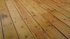 Fix Squeaky Floorboards With Cornstarch Squeaky Floors Fix Squeaky Floors Flooring