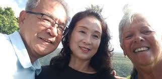 Thanks to friends for finding and keeping my phone safe