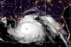 Verwacht wordt dat die komende nacht in louisiana aan land komt. Eq6rrmcwy793lm