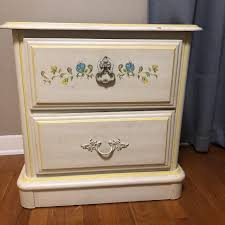 Ending saturday at 6:24am pdt. Find More 4 Pieces Of French Provincial Girls Bedroom Furniture For Sale At Up To 90 Off