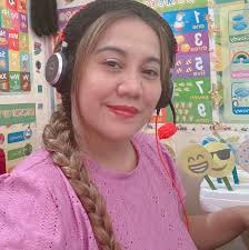 What information should a stage manager provide to a light designer?