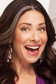 Jennifer Cambra's Instagram, Twitter & Facebook