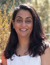 Sarah Branson's Instagram, Twitter & Facebook