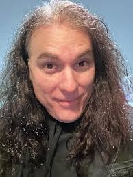 Selena Winters's Instagram, Twitter & Facebook